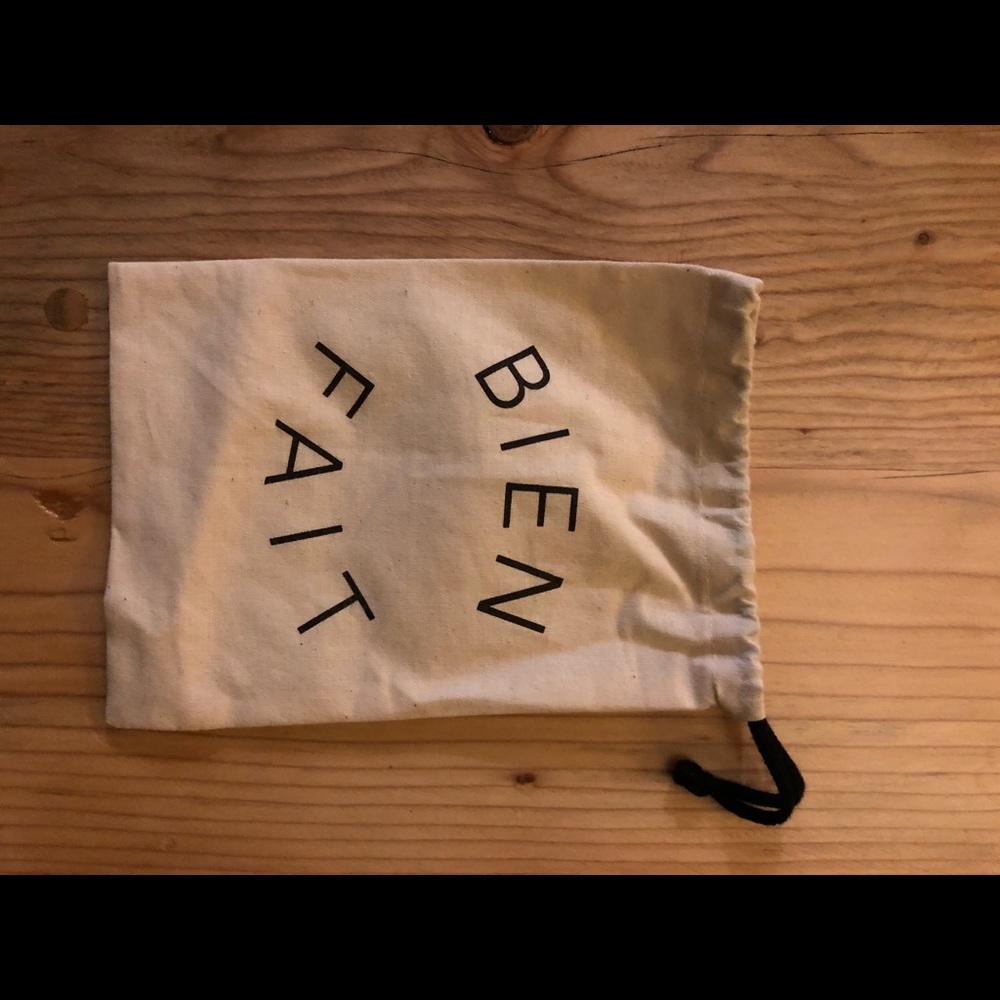 Madewell sunglasses bag